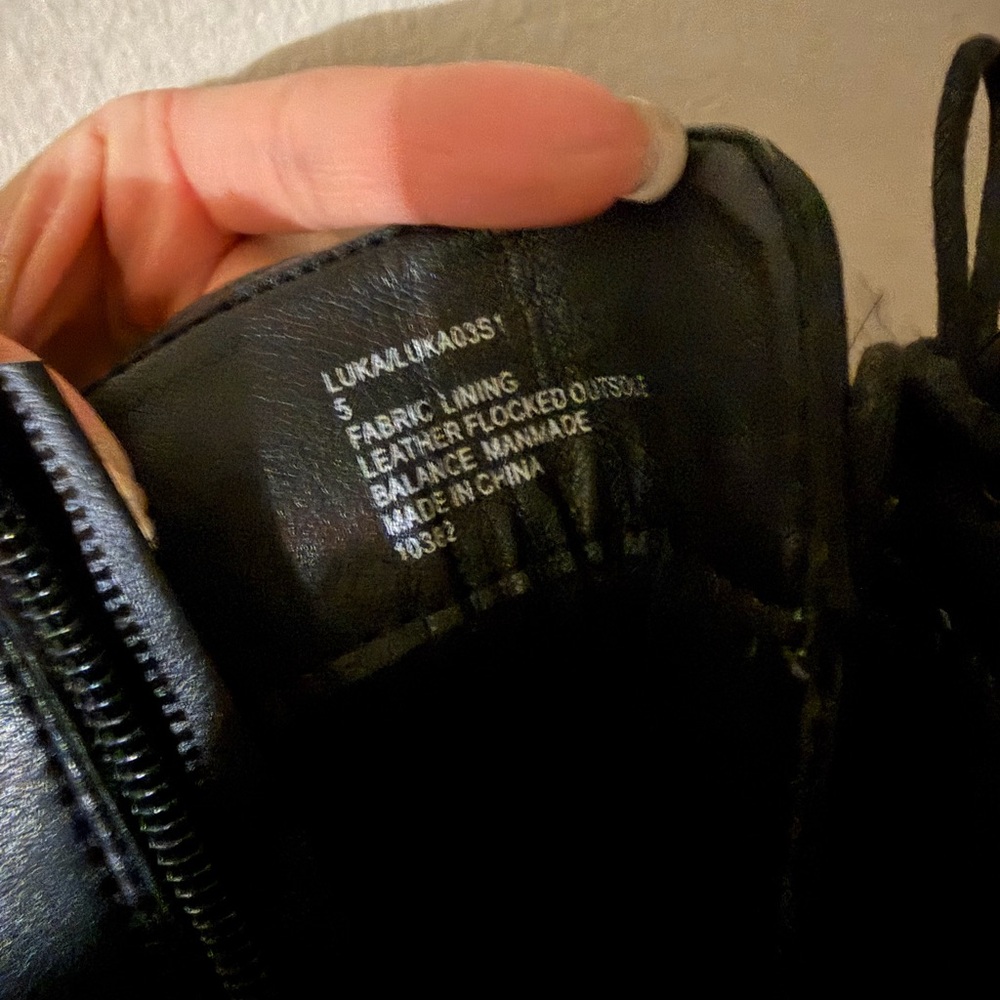 Black Platform Lace-Up Boots - Picture 7 of 7